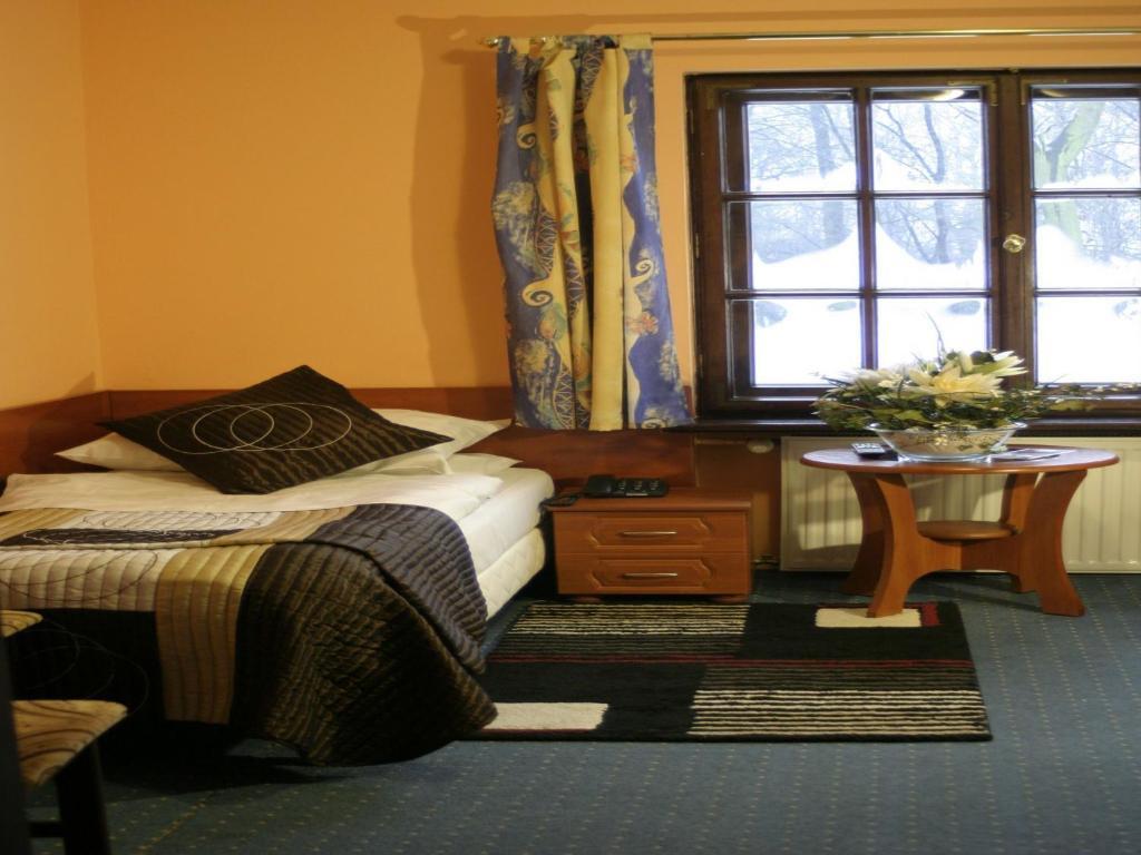 Appartement Pensjonat Rezydencja Parkowa à Wrocław Chambre photo
